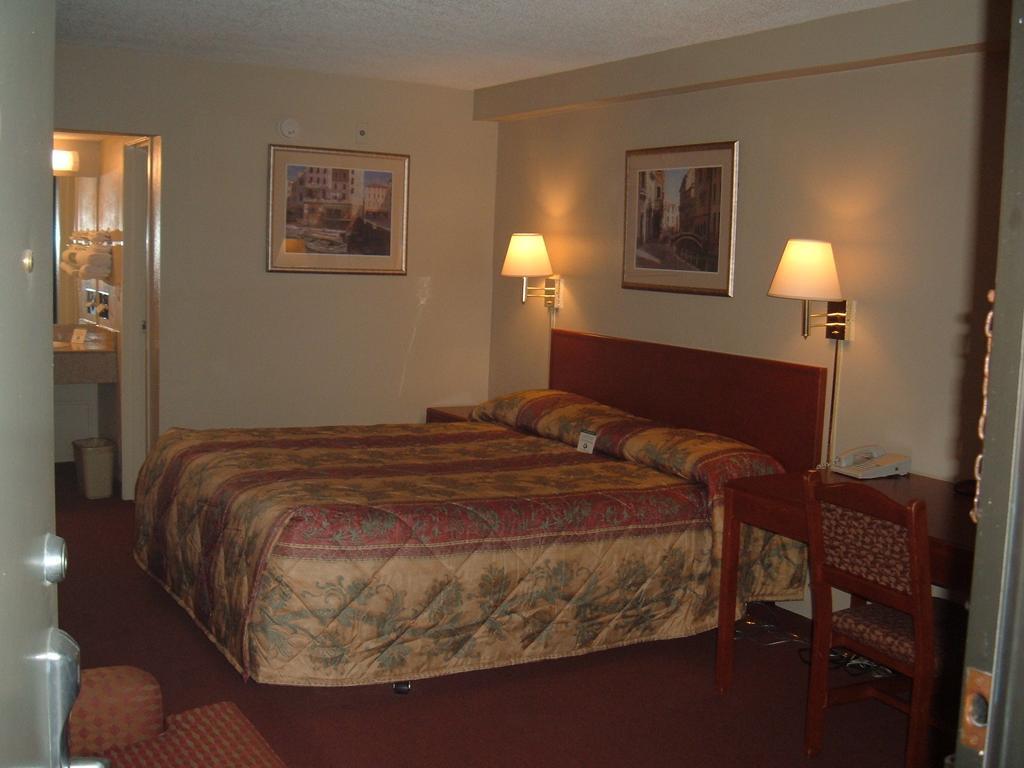 Good Nite Inn Chula Vista Room photo